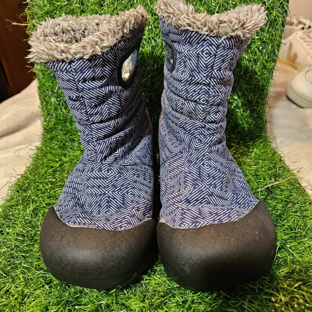 Bogs B-Moc Wool Unisex size 37 eu womens 6 Insulated Boots